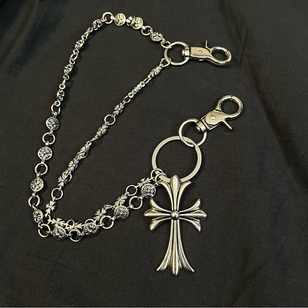 Silver Cross Keychain Wallet Chain